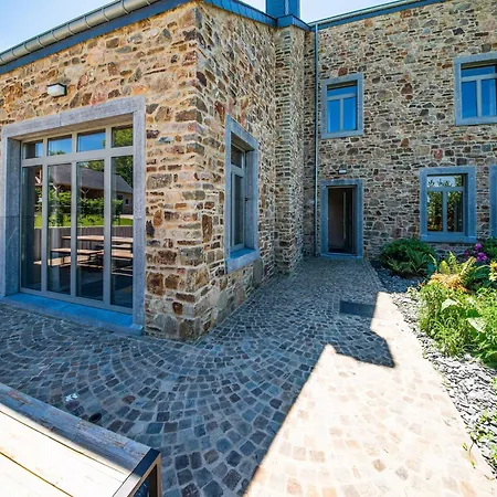 Charming Rural Retreat