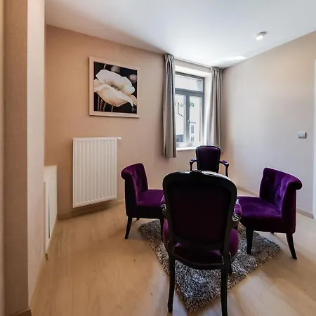 Charming Rural Retreat *