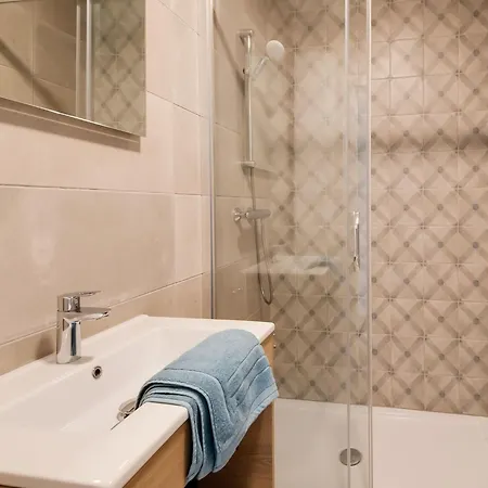 Charming Rural Retreat Bourseigne-Neuve