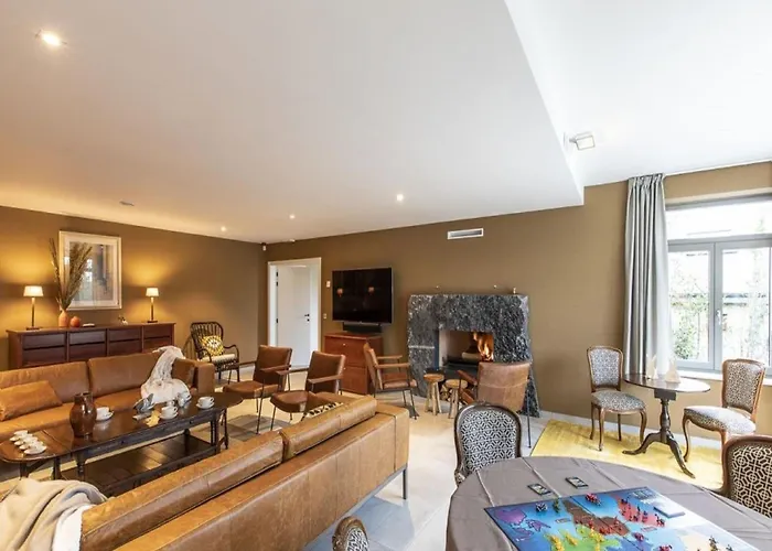 Holiday home Charming Rural Retreat Bourseigne-Neuve